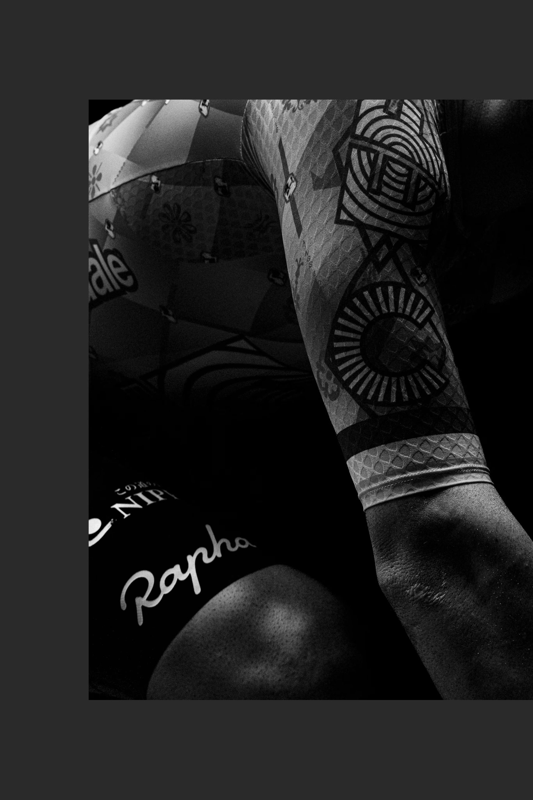 imgi 115 BF Jerseys TILE EF 01 scaled