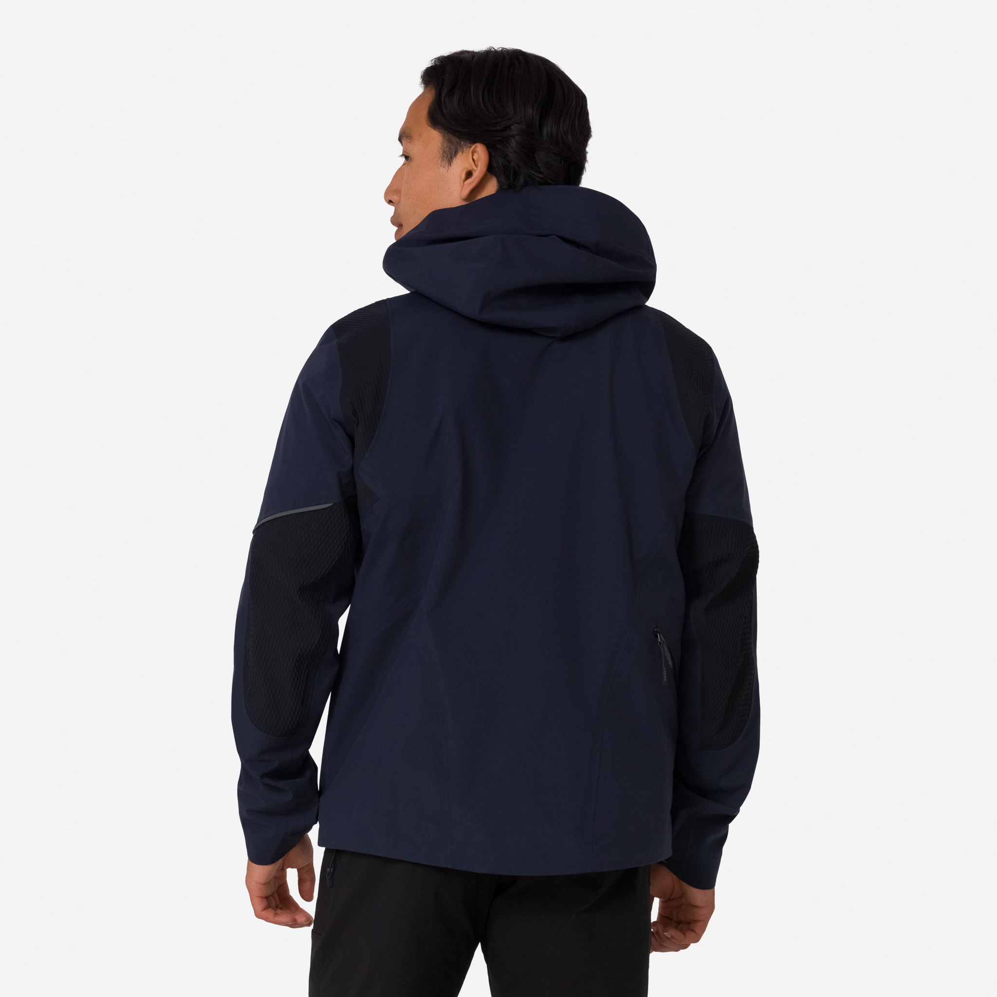 2040-Men-apos-s-Gore-Tex-Rain-Coat-Dark-Navy-Black-3.jpg Men's Gore-Tex Rain Coat Dark Navy / Black