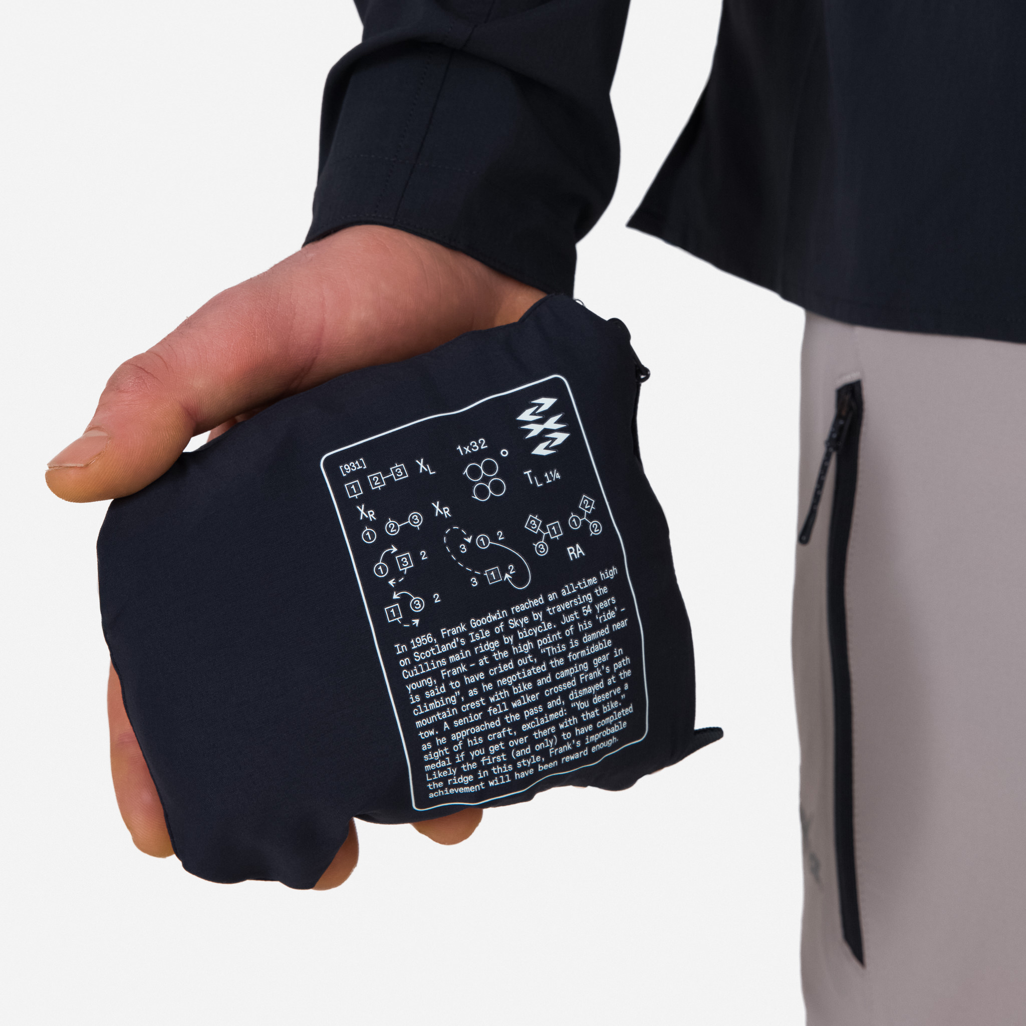 3101-Men-apos-s-Explore-Short-Sleeve-Shirt-Vulcan-Asphalt-7.jpg Men's Explore Short Sleeve Shirt Vulcan / Asphalt