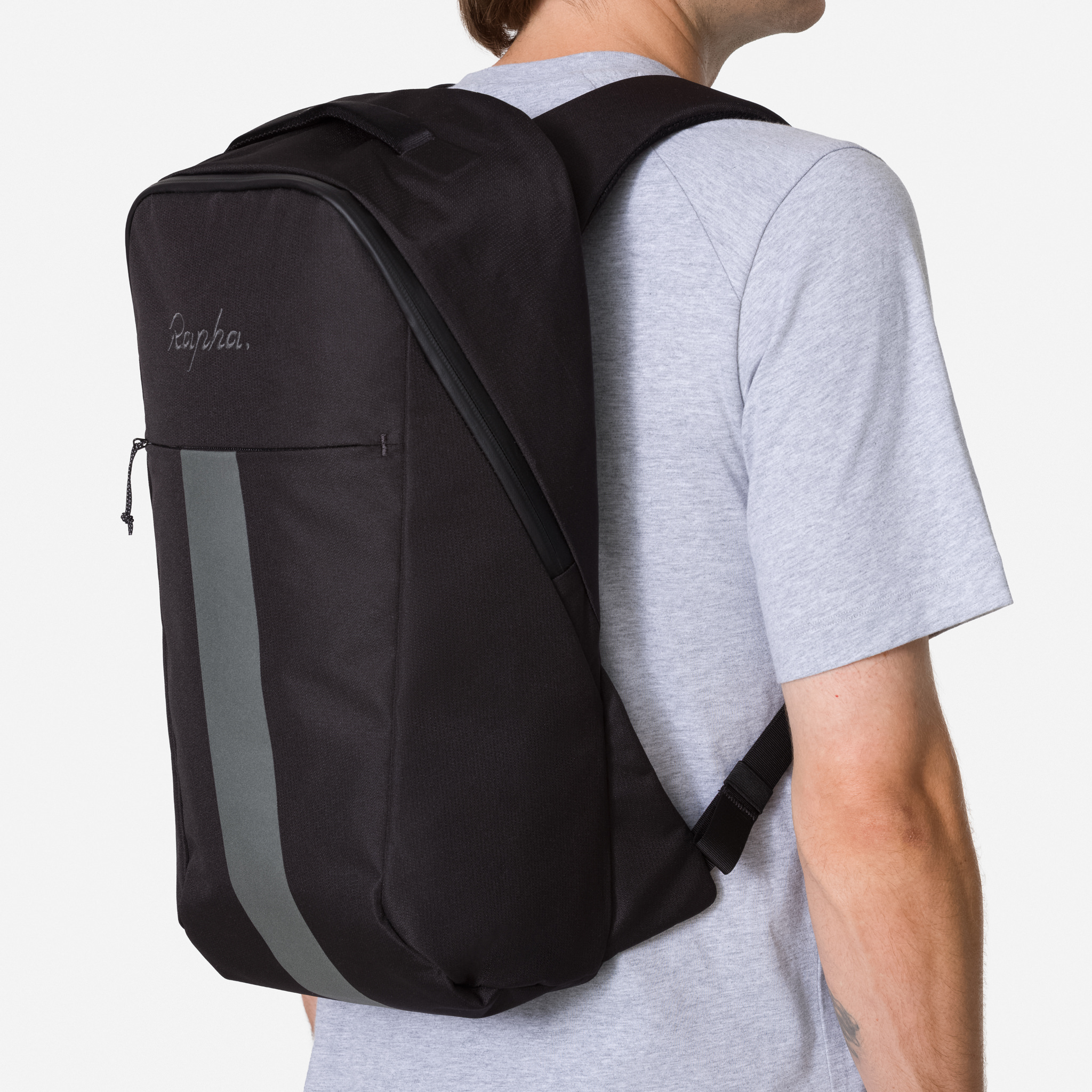 3562-Domestique-Backpack-16L-Black-Carbon-Grey-4.jpg Domestique Backpack (16L) Black/Carbon Grey