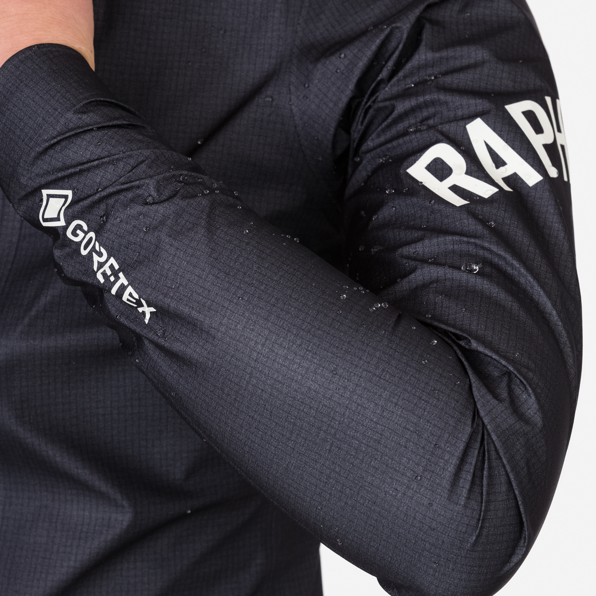 3856-Women-apos-s-Pro-Team-GORE-TEX-Lightweight-Rain-Jacket-Black-Charcoal-8.jpg Women's Pro Team GORE-TEX Lightweight Rain Jacket Black Charcoal