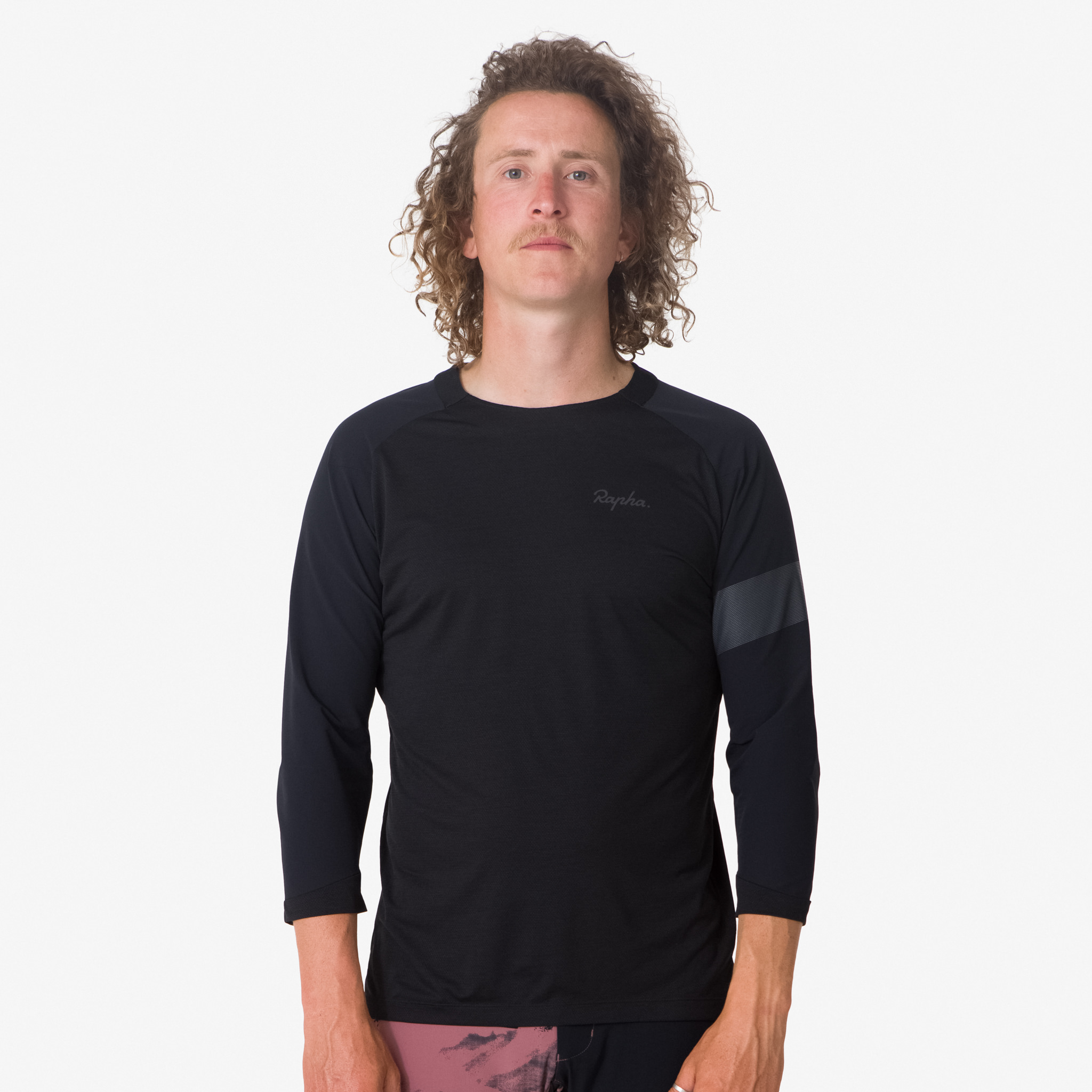 3919-Men-apos-s-Trail-3-4-Sleeve-Jersey-Black-Black-3.jpg Men's Trail 3/4 Sleeve Jersey Black/Black