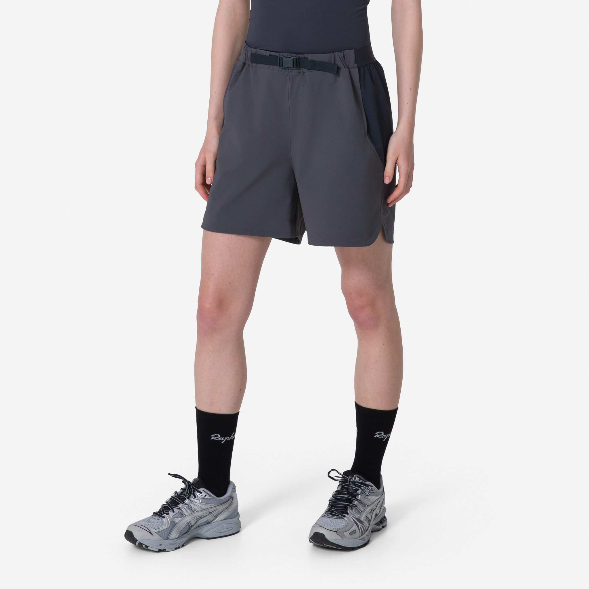 5043-Women-apos-s-Explore-Short-Black-Charcoal-Grey-4.jpg Women's Explore Short Black Charcoal/Grey