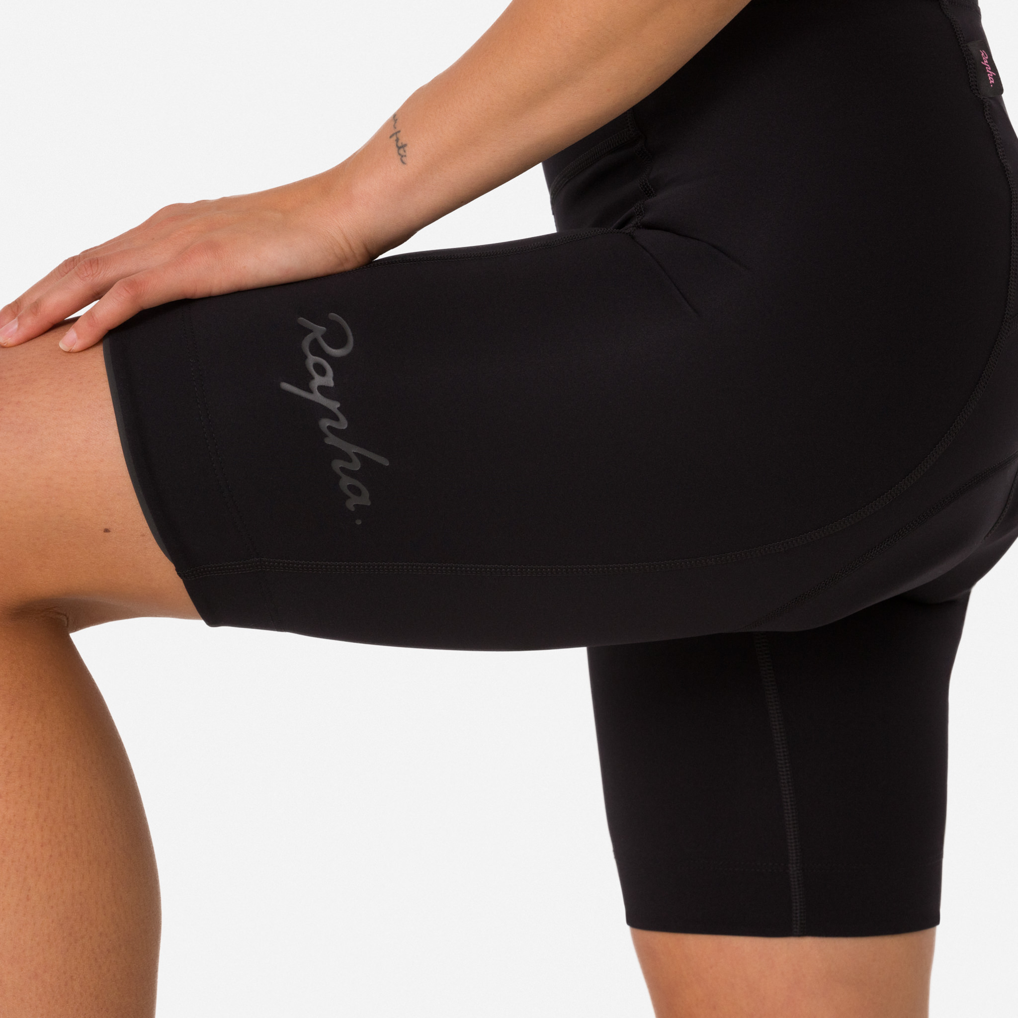 620-Women-apos-s-Classic-Shorts-Regular-Black-Black-5.jpg Women's Classic Shorts - Regular Black/Black