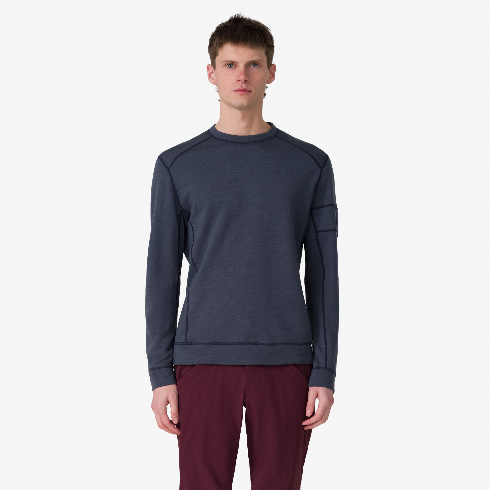 810-Men-apos-s-Merino-Sweatshirt-Black-Dark-Navy-3.jpg Men's Merino Sweatshirt Black/Dark Navy